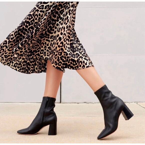 Tuckernuck Loeffler Randall Black Elise Stretch Bootie size 9 - Picture 1 of 8
